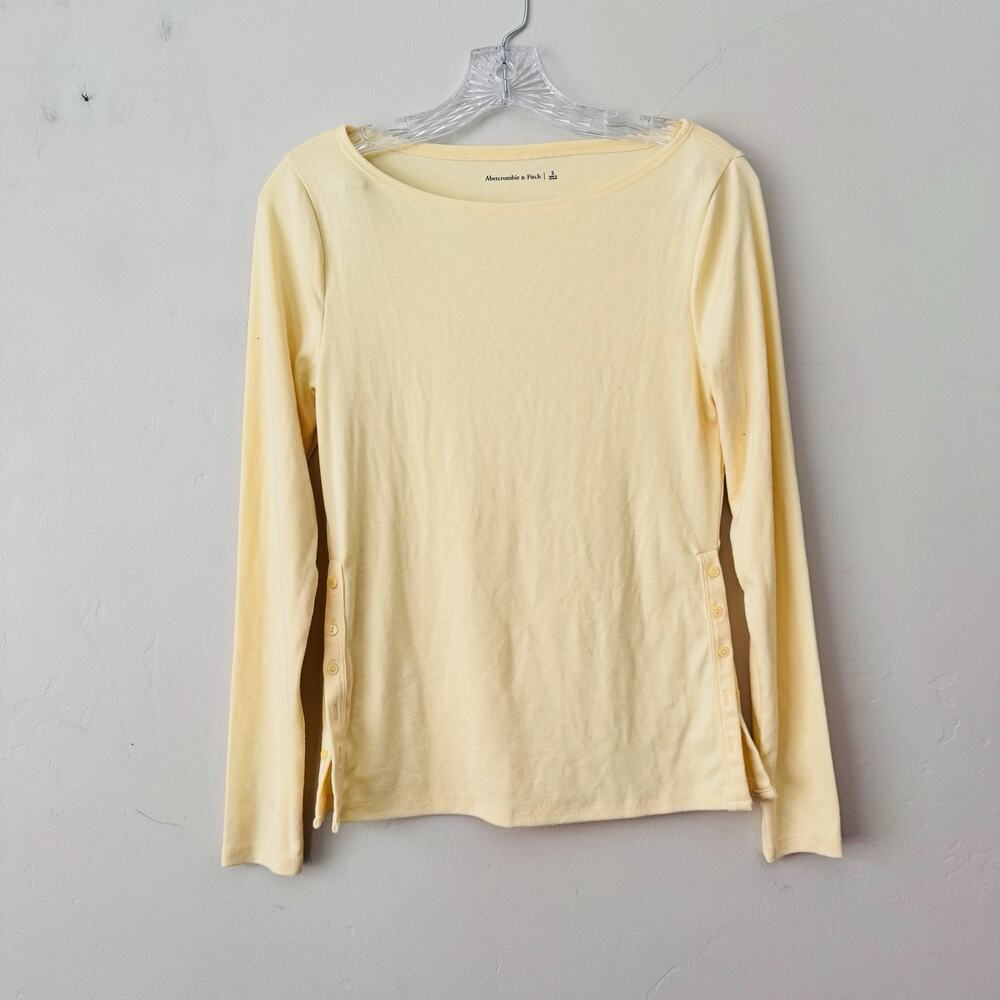 Abercrombie And Fitch Yellow Long Sleeve Tee Women’s Size S